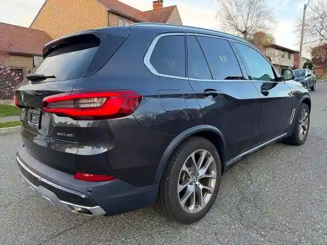 5UXCR6C52KLL26024 2019 BMW X5-3