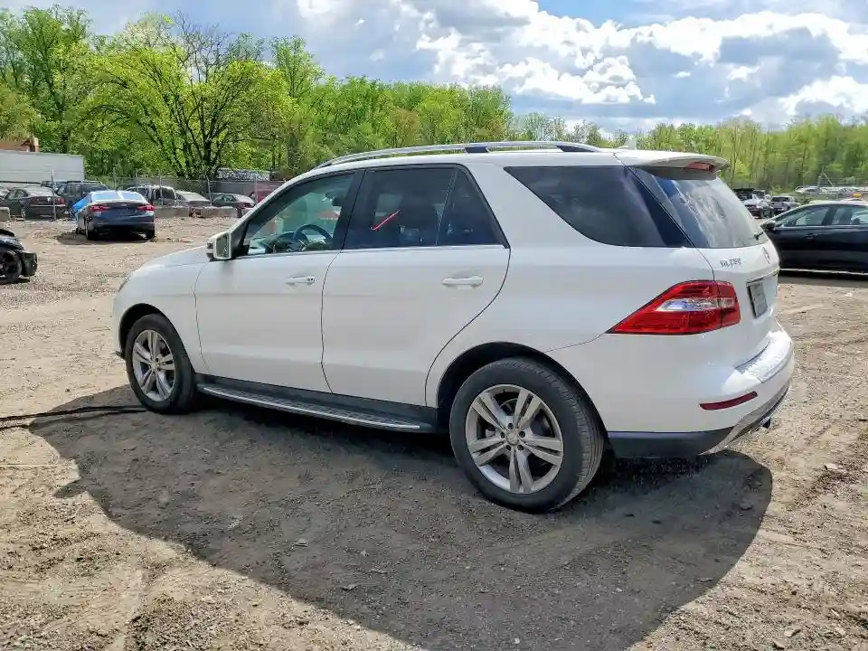 4JGDA0EB4FA498548 2015 MERCEDES-BENZ M-CLASS-1