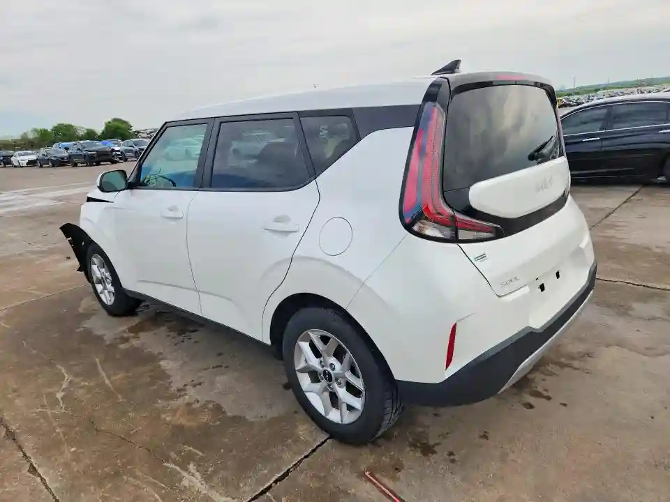 KNDJ23AU1P7862534 2023 KIA SOUL-1