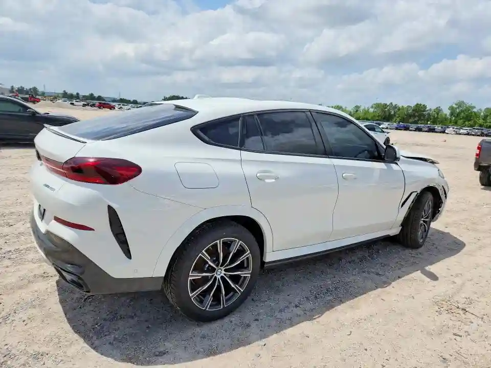 5UX33EX08T9277372 2026 BMW X6-2