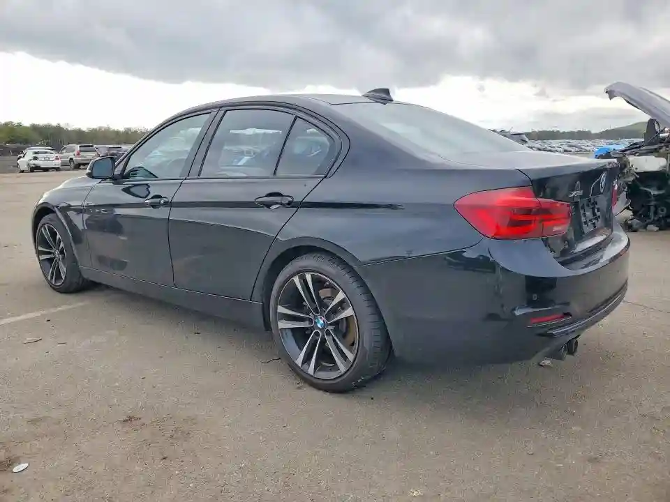 WBA8D9C50JA608001 2018 BMW 3 SERIES-1
