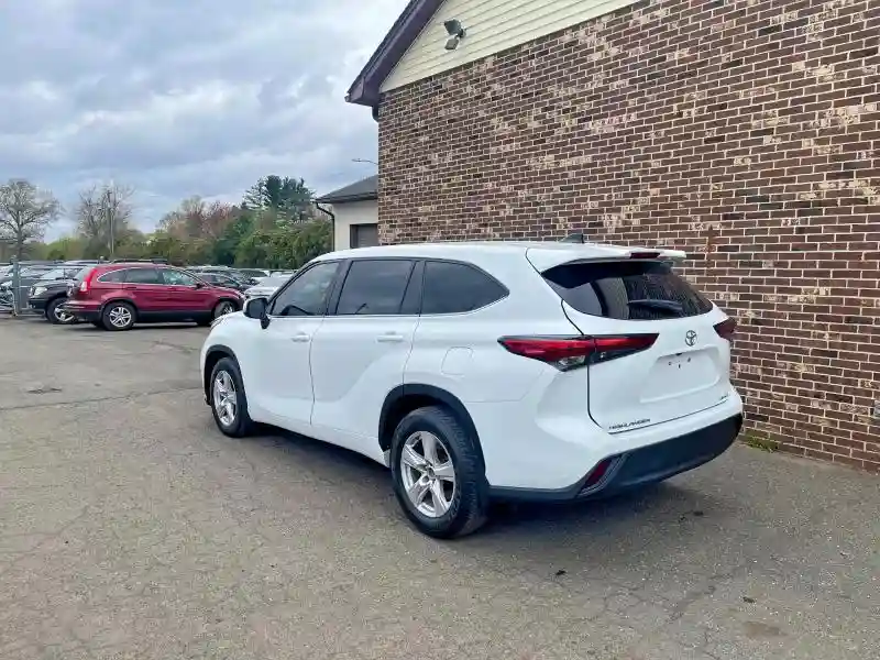 5TDKDRBH1PS005722 2023 TOYOTA HIGHLANDER-1