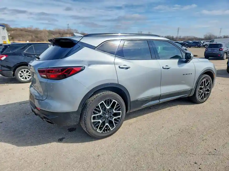 3GNKBKRS1PS147344 2023 CHEVROLET BLAZER-2