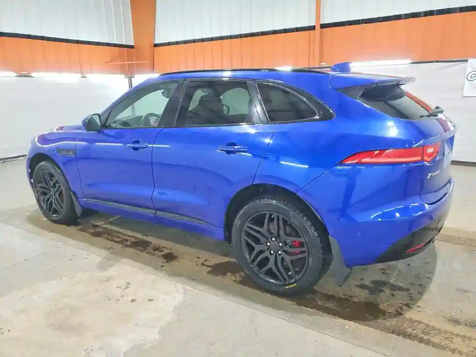 SADCM2FV3JA251157 2018 JAGUAR F-PACE-1