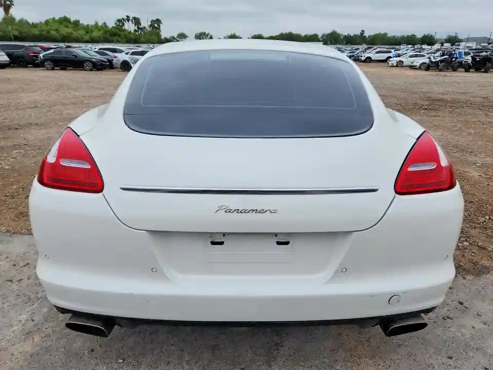 WP0AA2A74BL011156 2011 PORSCHE PANAMERA-5
