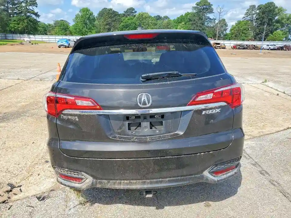 5J8TB3H38JL005116 2018 ACURA RDX-5