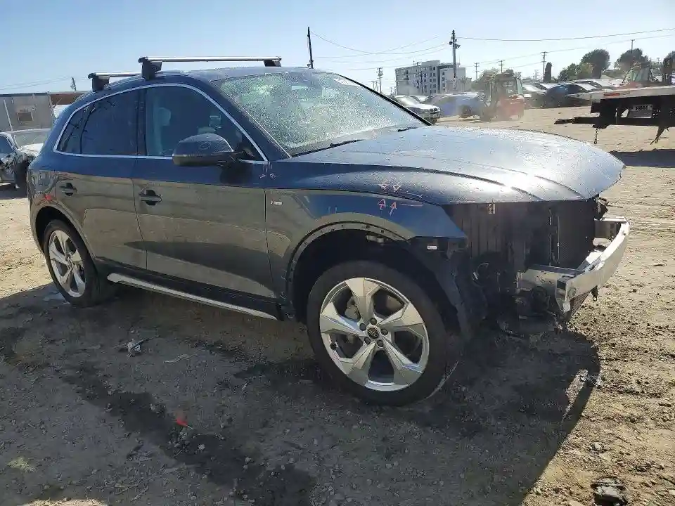 WA1EAAFY2P2169452 2023 AUDI Q5-3