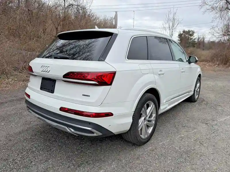 WA1LXAF71MD017482 2021 AUDI Q7-3