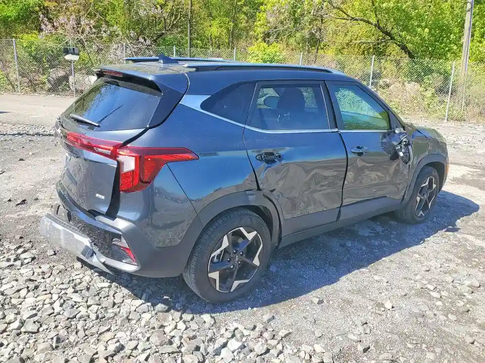 KNDERCAA8S7749496 2025 KIA SELTOS-2