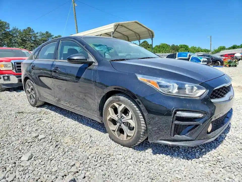 3KPF24AD6ME266875 2021 KIA FORTE-3