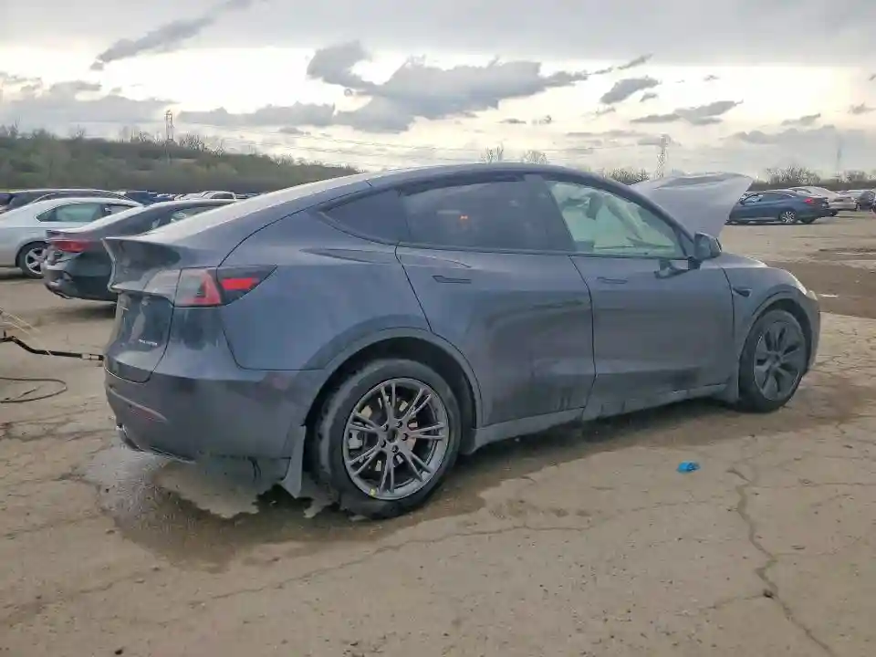 7SAYGDEE5SF256460 2025 TESLA MODEL Y-2