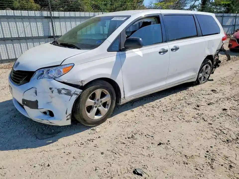 5TDZK3DC5DS289239 2013 TOYOTA SIENNA-0