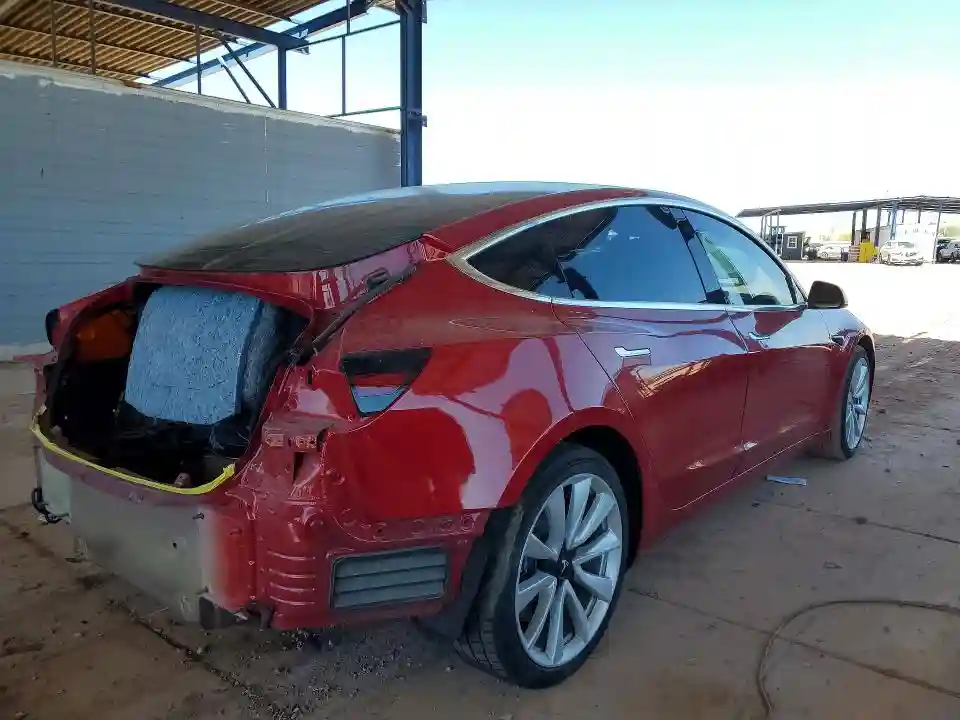 5YJ3E1EA5JF154986 2018 TESLA MODEL 3-2