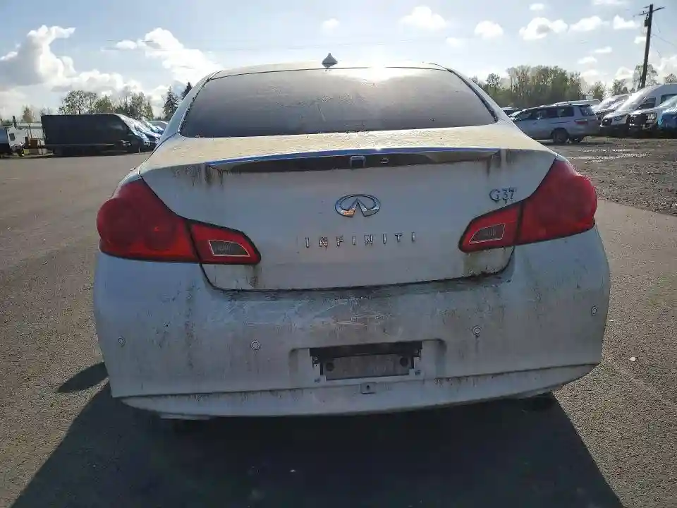 JN1CV6APXAM403199 2010 INFINITI G37-5
