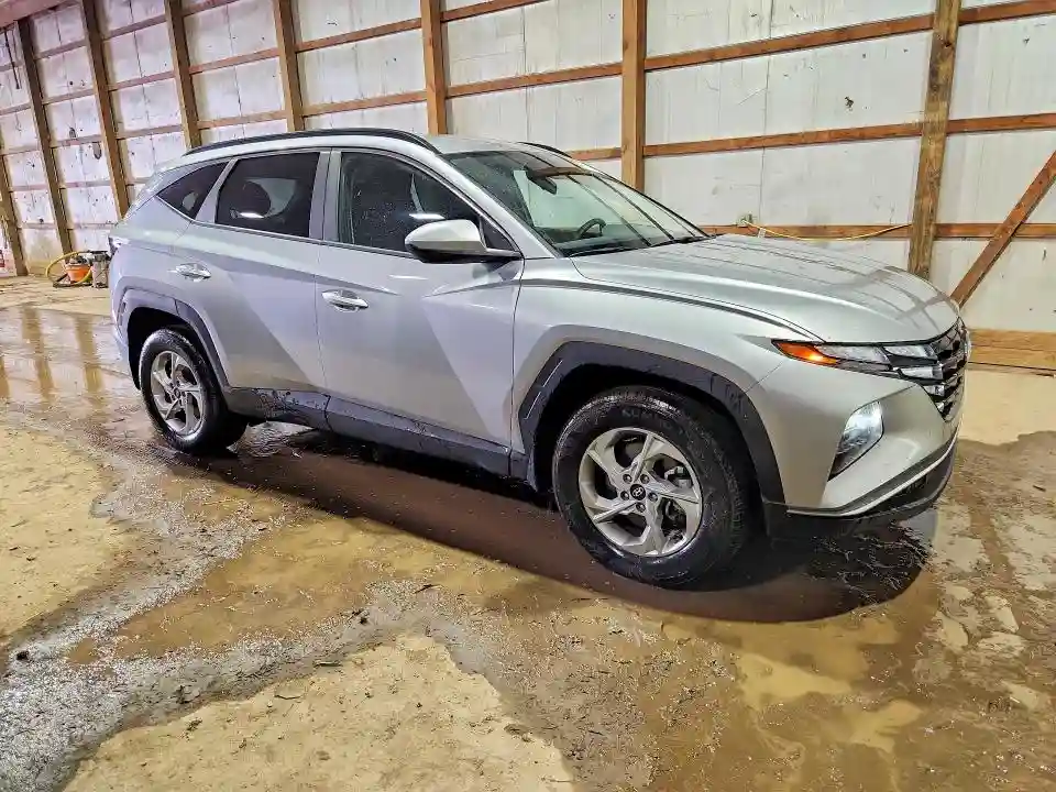 5NMJBCDE2RH406073 2024 HYUNDAI TUCSON-3