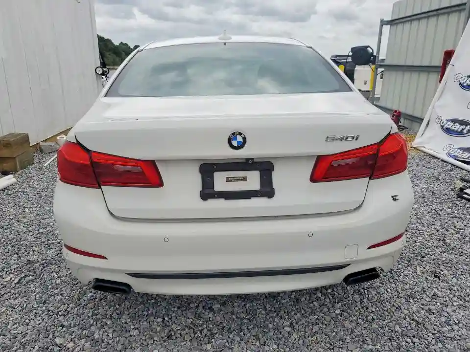 WBAJE5C51JWA94639 2018 BMW 5 SERIES-5
