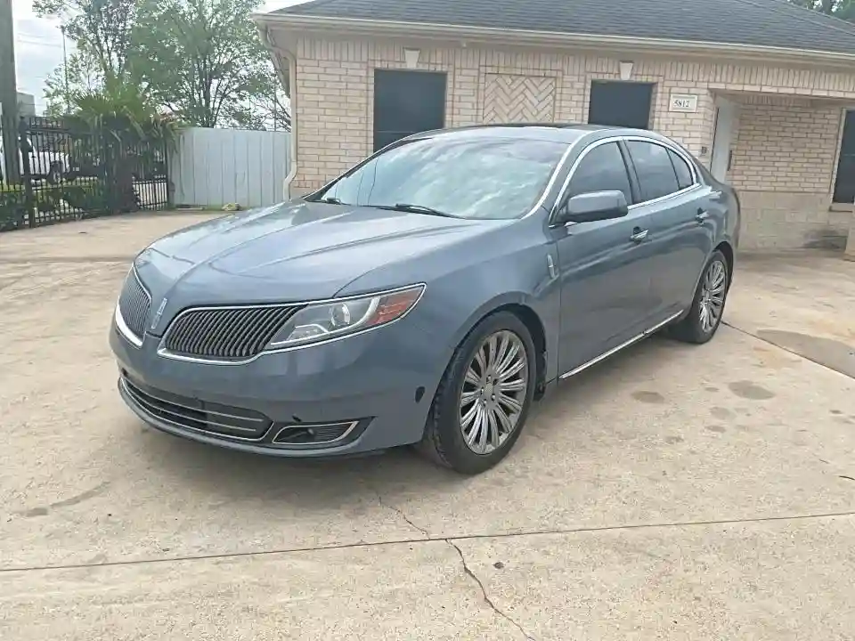 1LNHL9DK8DG606388 2013 LINCOLN TOWNHOUSE MKS-1