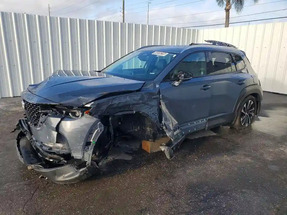 7MMVAAEW6SN131008 2025 MAZDA CX-50-0