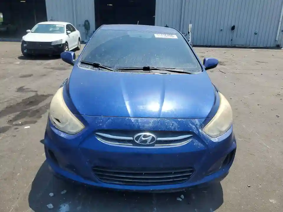 KMHCT4AE3GU095383 2016 HYUNDAI ACCENT-4