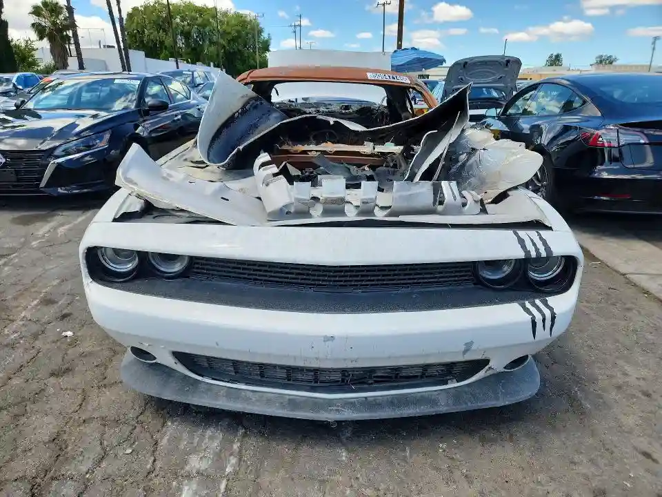 2C3CDZBT4KH556957 2019 DODGE CHALLENGER-4