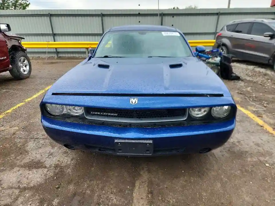 2B3CJ4DV6AH280979 2010 DODGE CHALLENGER-4