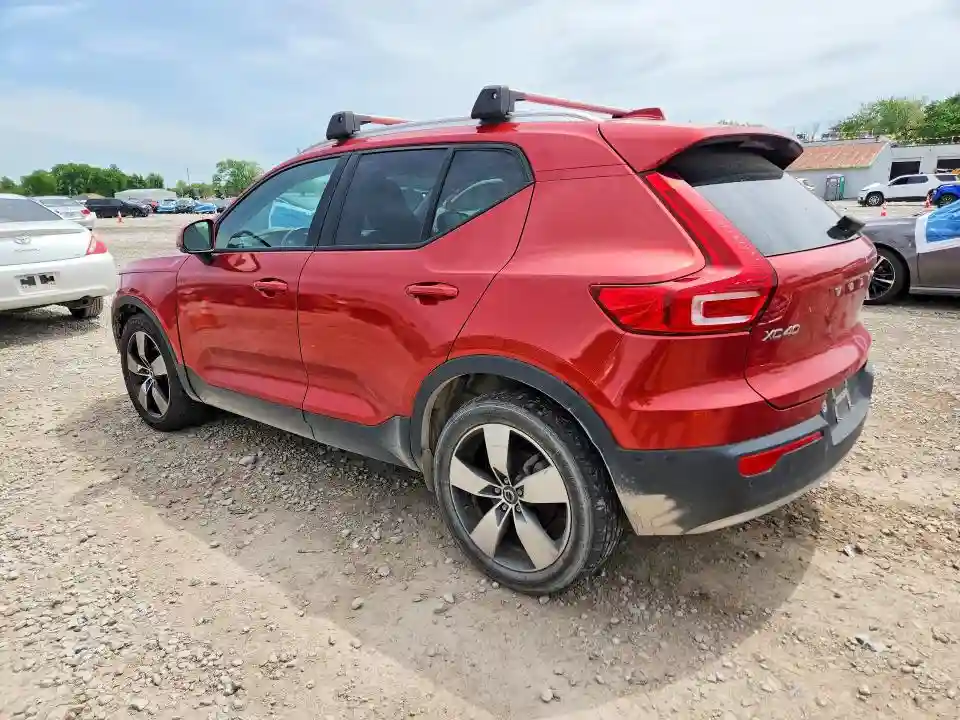 YV4162UK0K2138264 2019 VOLVO XC40-1