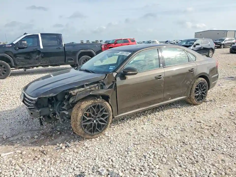 1VWLA7A35KC006631 2019 VOLKSWAGEN PASSAT-0