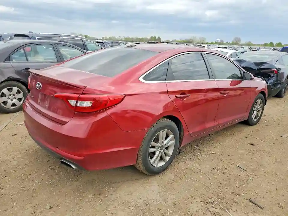 5NPE24AF8FH131246 2015 HYUNDAI SONATA-2