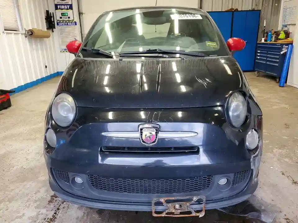 3C3CFFFH7FT501740 2015 FIAT 500-4