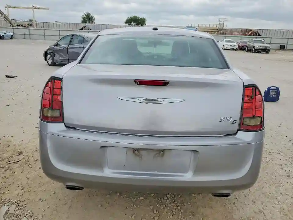 2C3CCABG8EH361181 2014 CHRYSLER 300-5