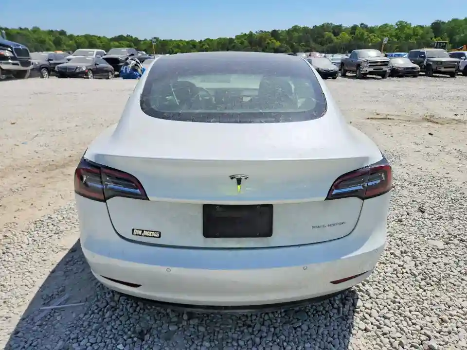 5YJ3E1EB1NF189118 2022 TESLA MODEL 3-5