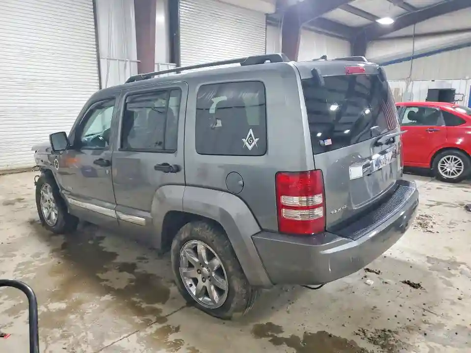 1C4PJMAK6CW204550 2012 JEEP LIBERTY-1