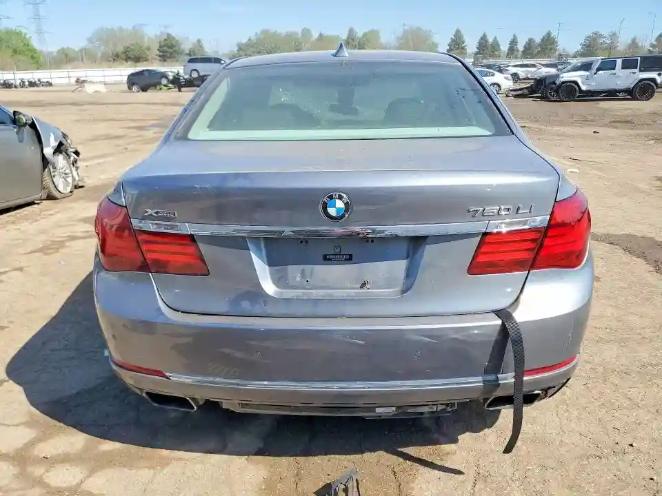 WBAYF8C53DD140398 2013 BMW 7 SERIES-5