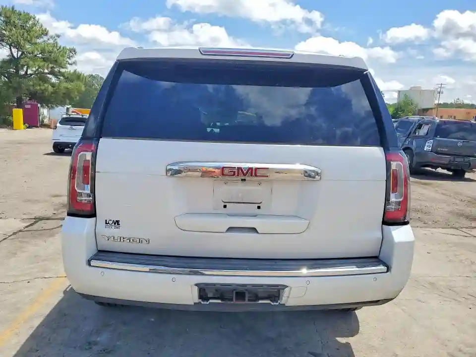 1GKS2CKJ5HR375159 2017 GMC YUKON-5