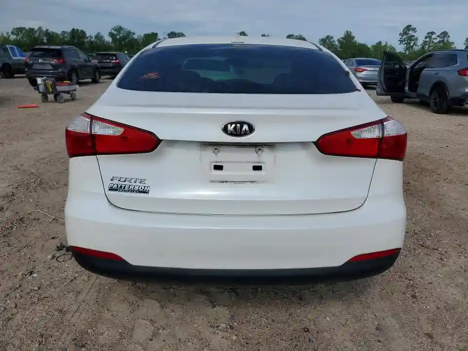 KNAFX4A65E5059861 2014 KIA FORTE-5