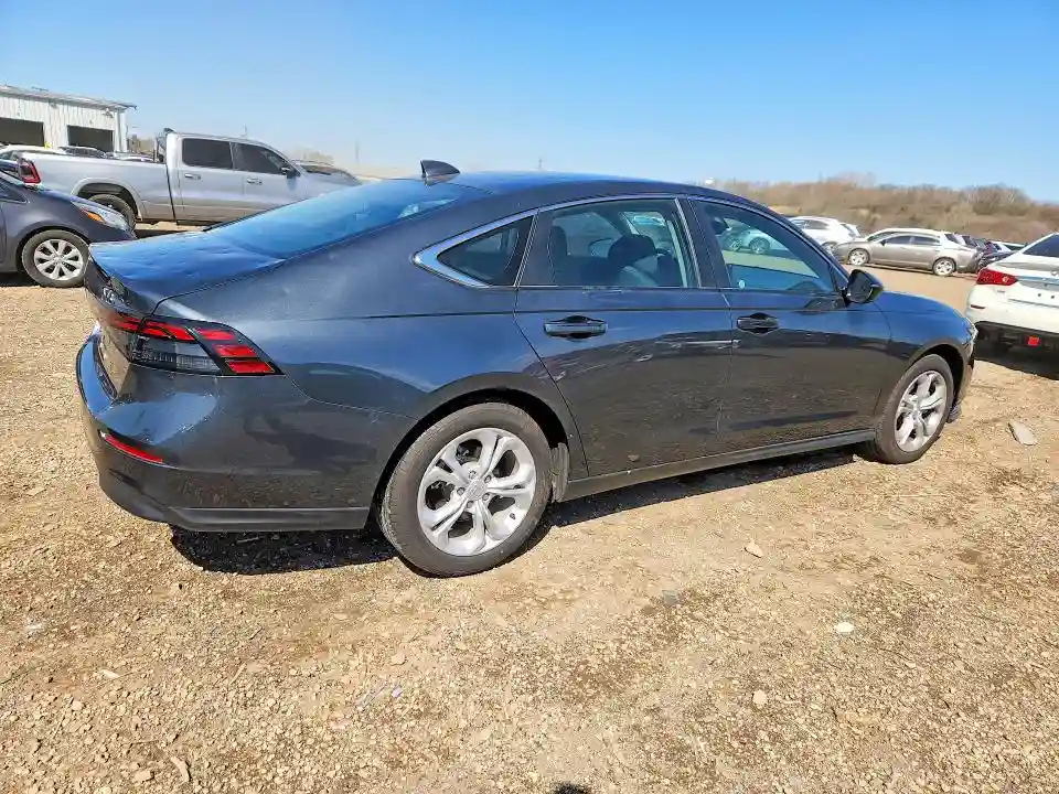 1HGCY1F27SA016733 2025 HONDA ACCORD-2