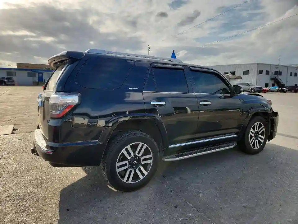 JTEZU5JR8J5190975 2018 TOYOTA 4RUNNER-2
