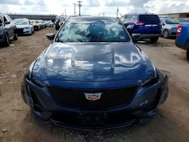 1G6DR5RW8M0136381 2021 CADILLAC CT5-4