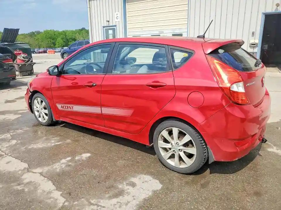 KMHCU5AE5DU069351 2013 HYUNDAI ACCENT-1