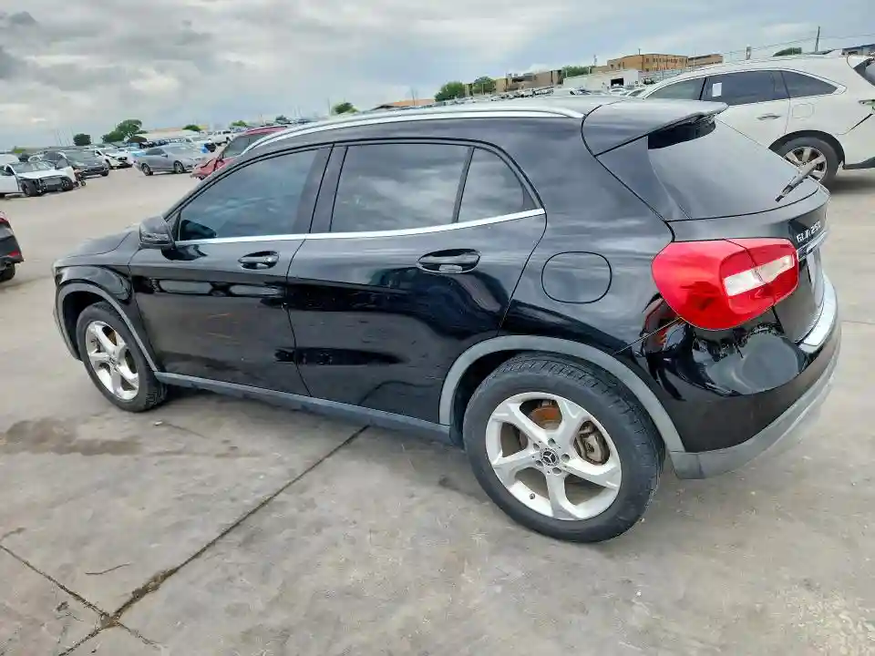 WDCTG4EB7LU023793 2020 MERCEDES-BENZ GLA-CLASS-1