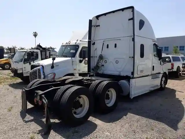3AKJHHDR5LSLW0790 2020 FREIGHTLINER ALL OTHER-3