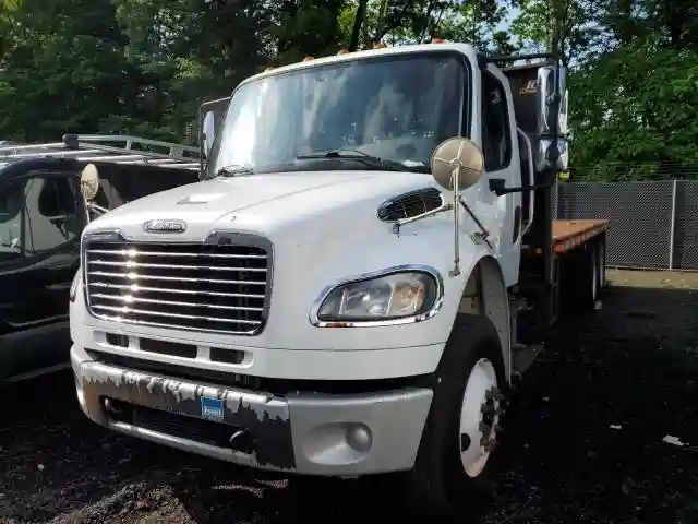 1FVHCYBS4DHFG4901 2013 FREIGHTLINER ALL OTHER-1