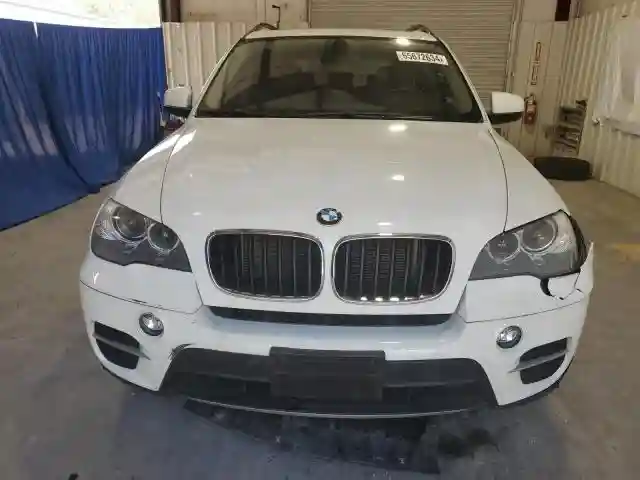 5UXZV4C56CL744419 2012 BMW X5-4