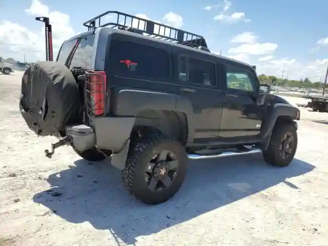 5GTMNGEE8A8120298 2010 HUMMER H3-2
