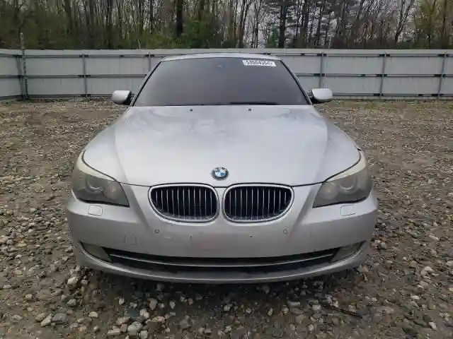 WBANV9C53AC136414 2010 BMW 5 SERIES-4
