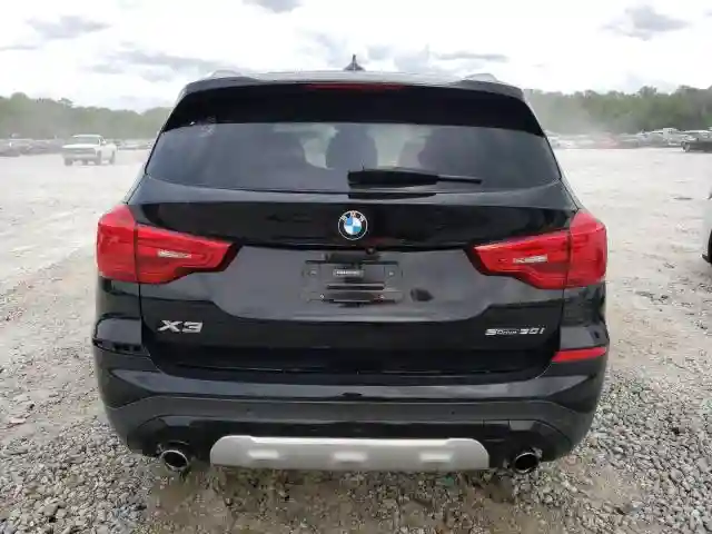 5UXTR7C53KLF35376 2019 BMW X3-5