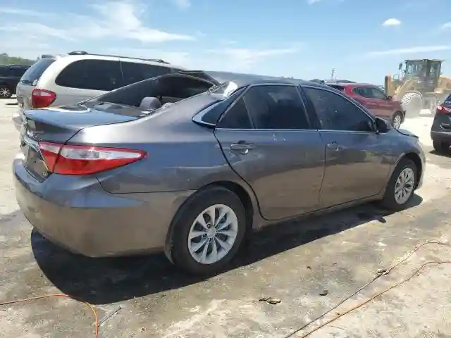 4T4BF1FK6FR504058 2015 TOYOTA CAMRY-2