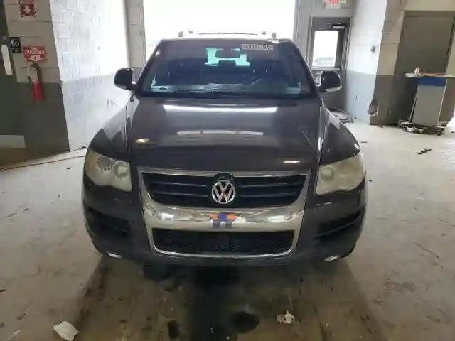 WVGFK7A94AD001099 2010 VOLKSWAGEN TOUAREG TD-4