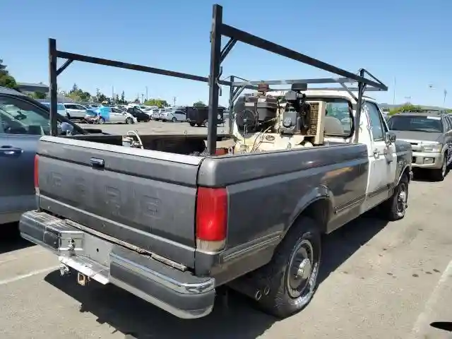 1FTHF25H3KPB27461 1989 FORD F250-2
