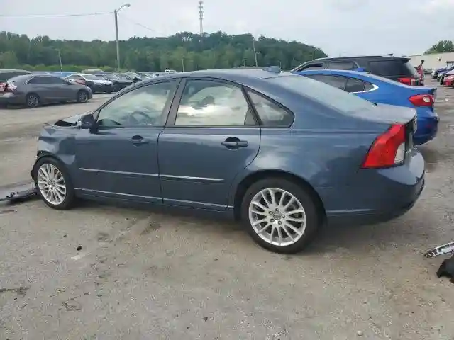 YV1382MS2A2495847 2010 VOLVO S40-1